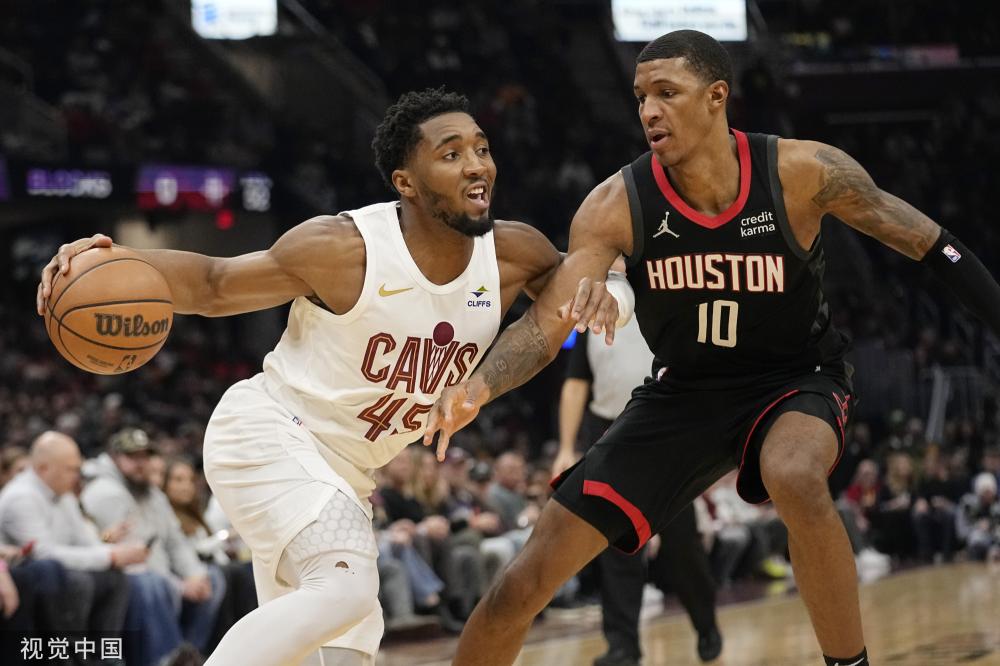 其球场的氛 其球场的氛