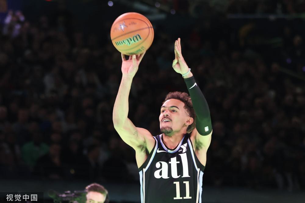 他曾效力于 他曾效力于