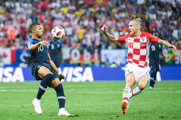 百步穿杨的 百步穿杨的